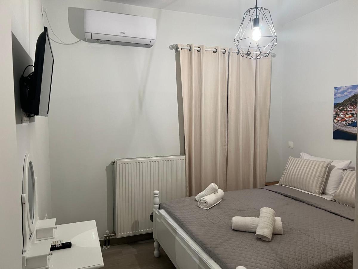 Όμορφη Μονοκατοικία Με 2 Υπνοδωμάτια Και Τζάκι Nafpaktos Ngoại thất bức ảnh